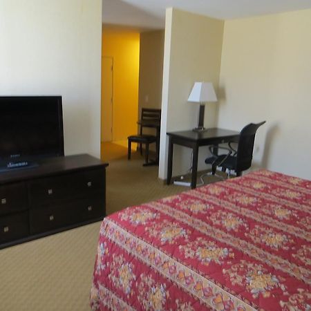 New Lodge Winnipeg Bagian luar foto