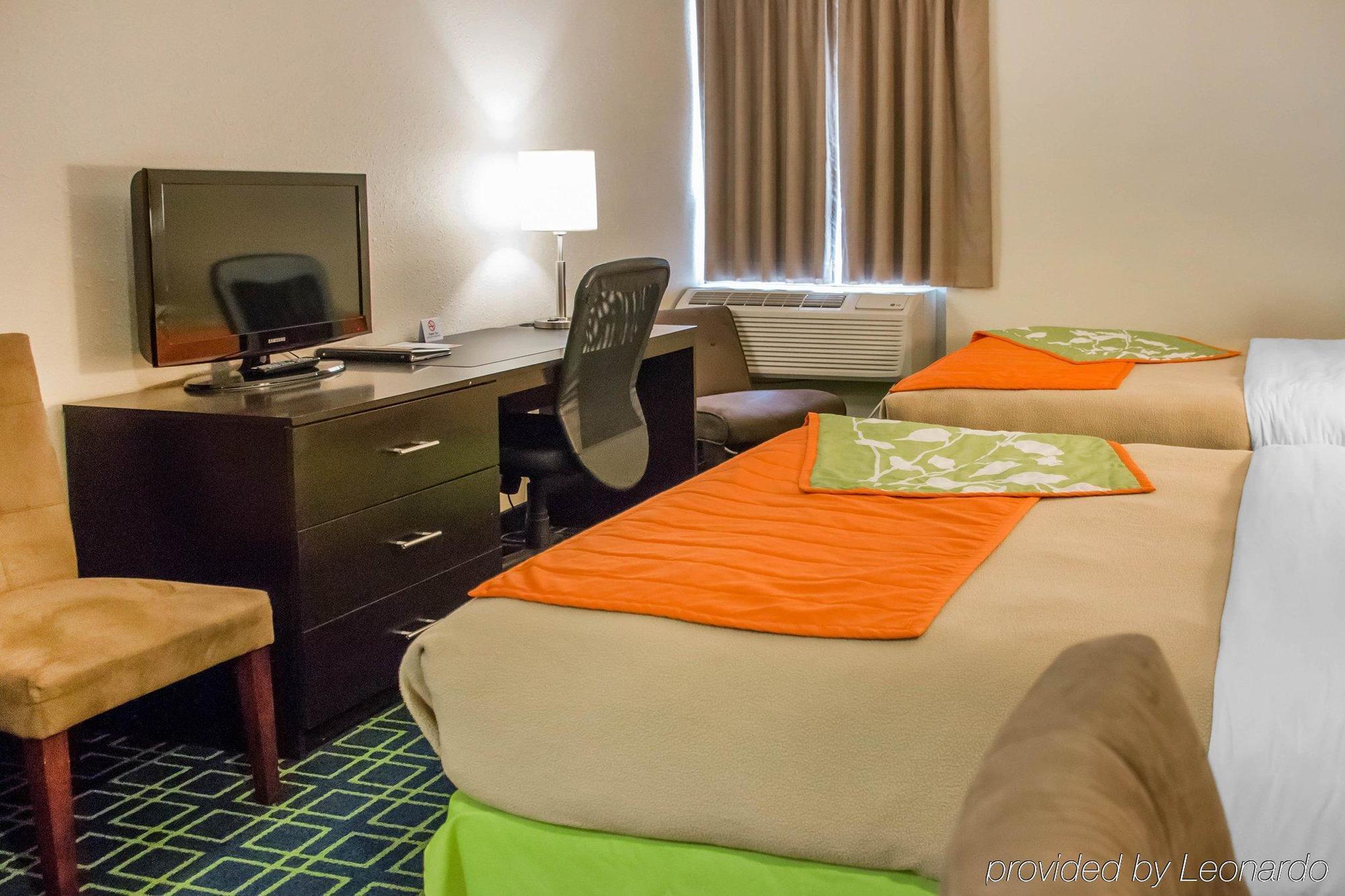 New Lodge Winnipeg Bagian luar foto